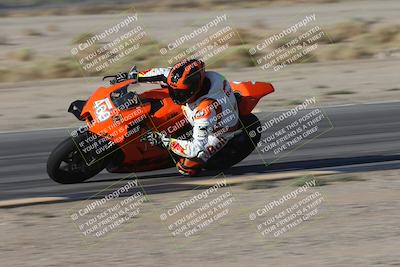 media/Sep-20-2025-Race Pace (Sat) [[d4e1b33f4d]]/Non Verified/Turn 4 Inside (8am)/